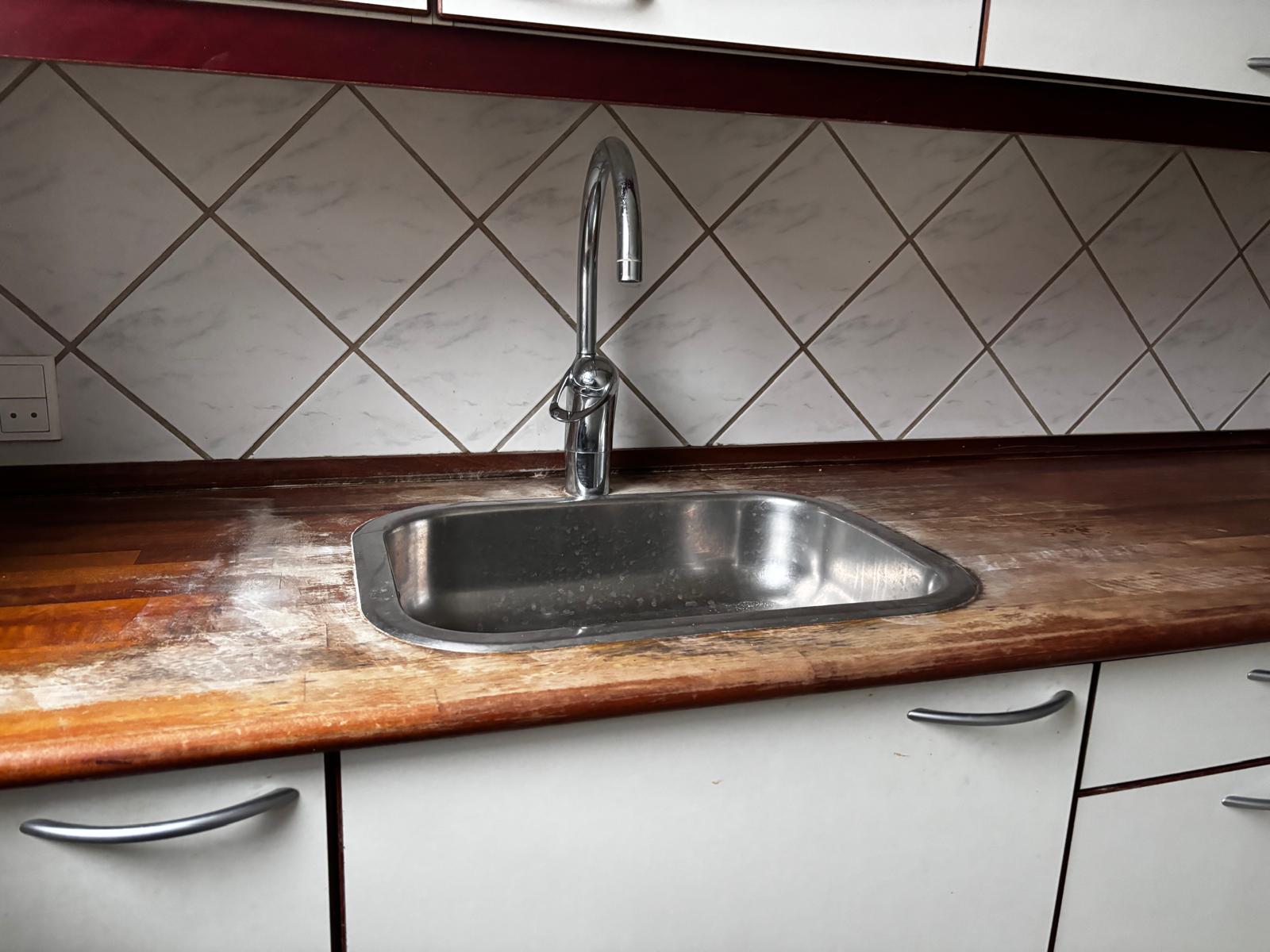 Hygienic Cleaning: Choosing Safer Products for a Healthier Home and Workplace Hygienic Cleaning: Choosing Safer Products for a Healthier Home and Workplace